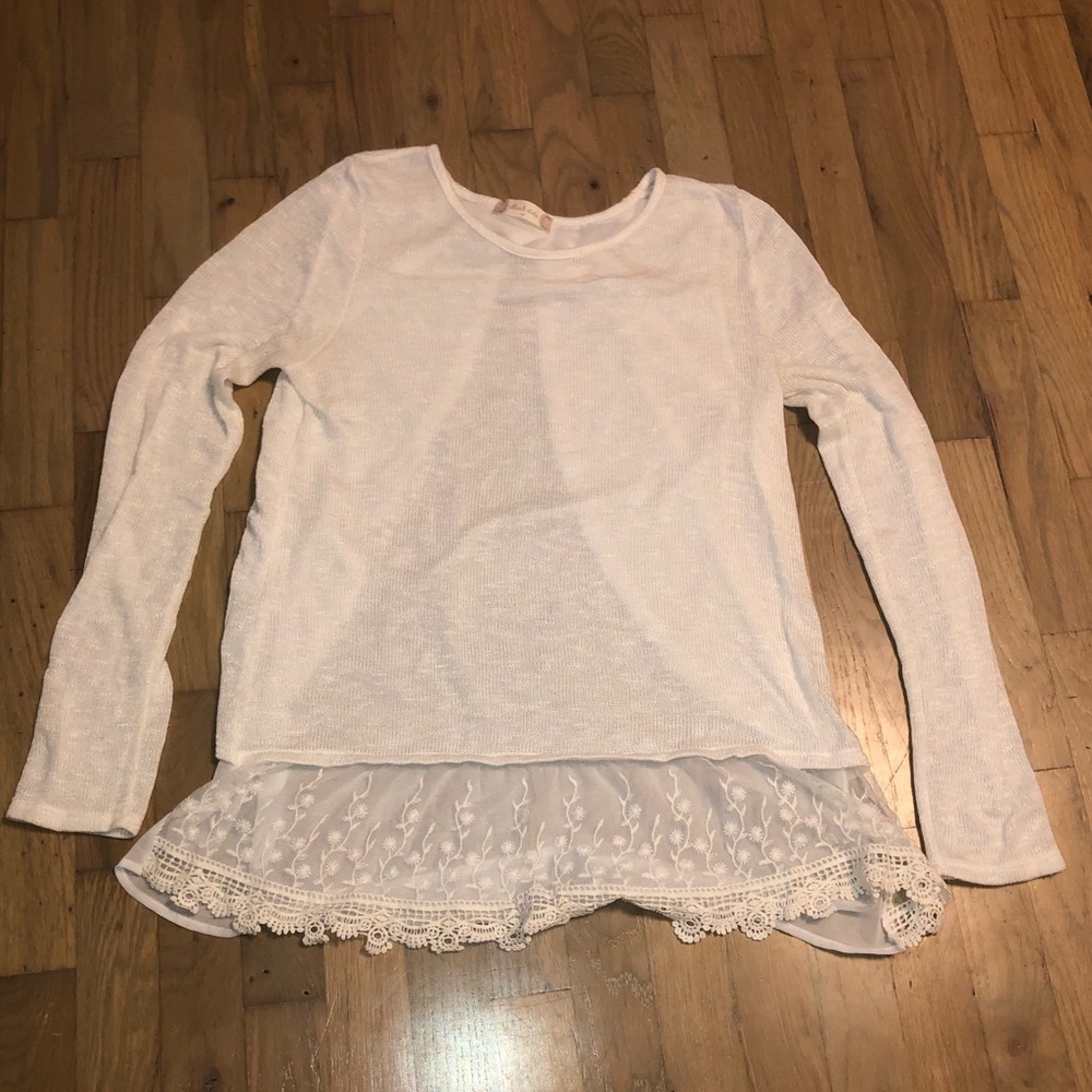 White cotton and lace top sz m Altar’d state